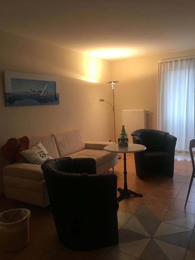 Hotel Die Friesenhalle Bredstedt Bagian luar foto